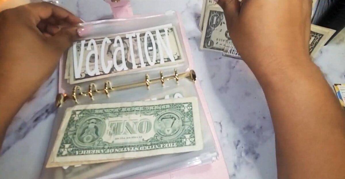 The cash stuffing budgeting system