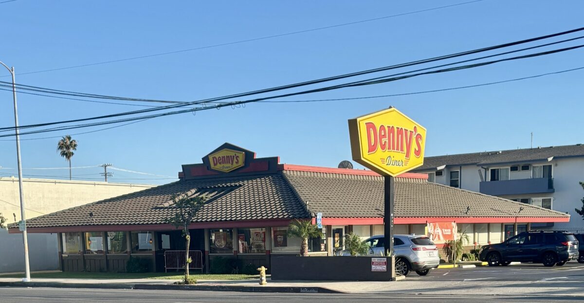 Denny s Restaurant Sherman Way