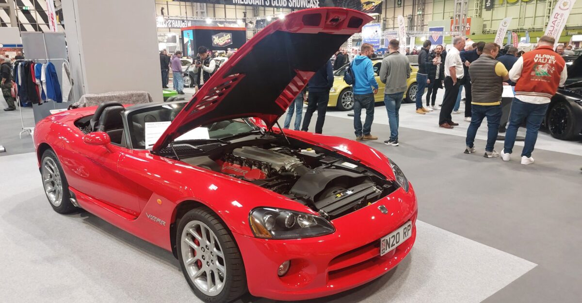 Dodge Viper SRT-10 8 3 V10