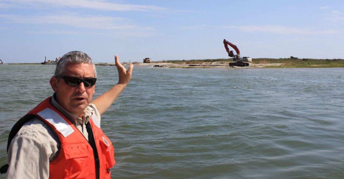 Project leader and refuge wildlife biologist, Matt Whitbeck, will manage several living shoreline projects at Chesapeake Marshlands National Wildlife Refuge Complex. Fog Point Living Shoreline Breakwater construction on the Smith Island shoreline in Maryland's Chesapeake Bay began fall 2015.<br>
<p><br>
Photo credit: Margie Brenner/USFWS<br>
<br>
</p>
<a rel="nofollow" class="external free" href="https://www.fws.gov/hurricane/sandy/projects/FogPoint.html">http://www.fws.gov/hurricane/sandy/projects/FogPoint.html</a>