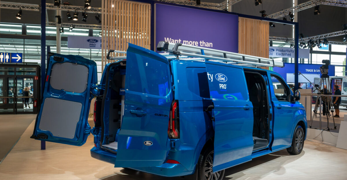 Ford Transit Custom at IAA Transportation 2024