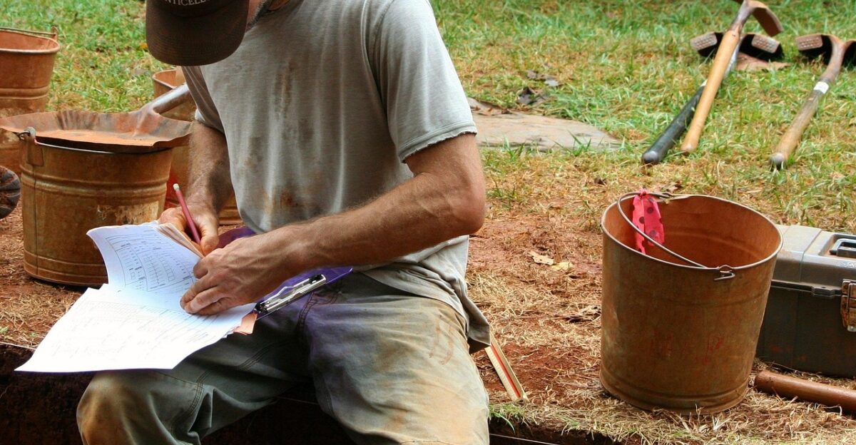 archaeology archaeological dig documenting digging research archaeologist digger brown research brown document archaeology archaeology archaeologist archaeologist archaeologist archaeologist archaeologist