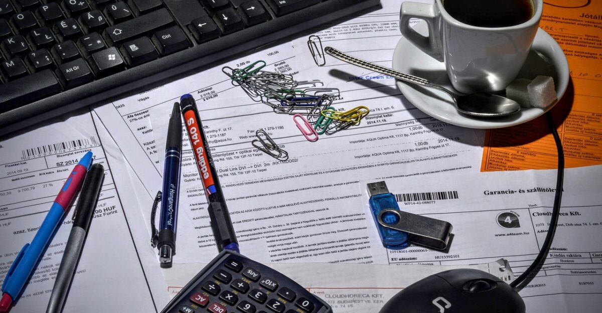 bookkeeper accountant office coffee calculator keyboard pen usb drive invoice company paperwork administration accounting work desk profit paper mouse document financial finance business accountant invoice invoice invoice administration administration administration administration administration accounting accounting accounting