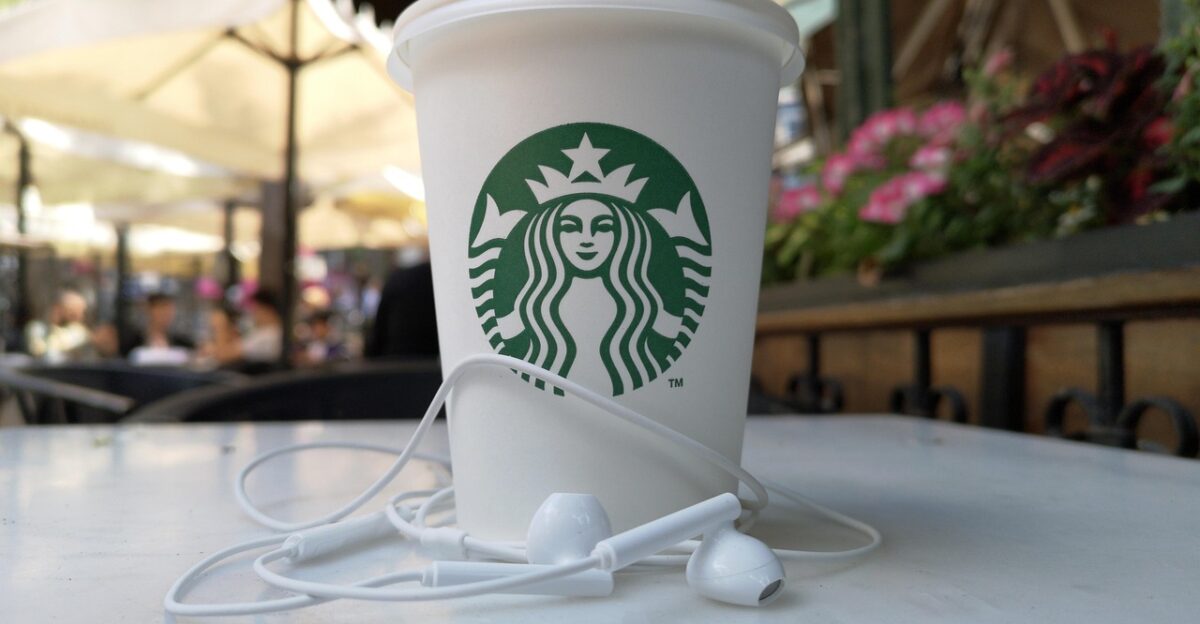 coffee hot morning cup coffee cup drink caffeine breakfast cappuccino espresso food aroma fresh taste restaurant latte table good morning cafe music headphone starbucks