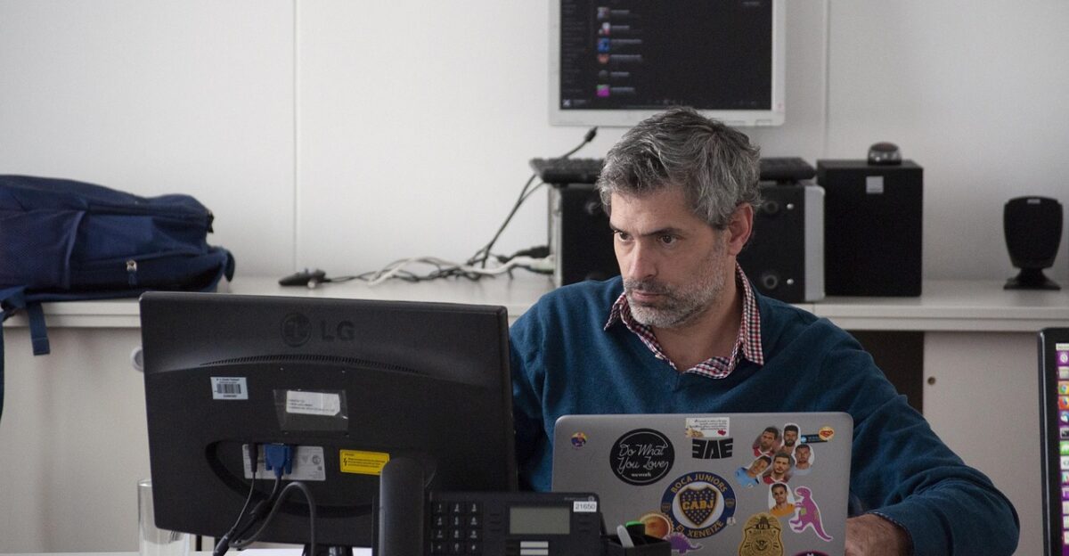 employee meeting job working argentina mate office scrum methodology agile programmer programming exercise coach facilitator means human scrum methodology programmer programmer programmer programmer programmer