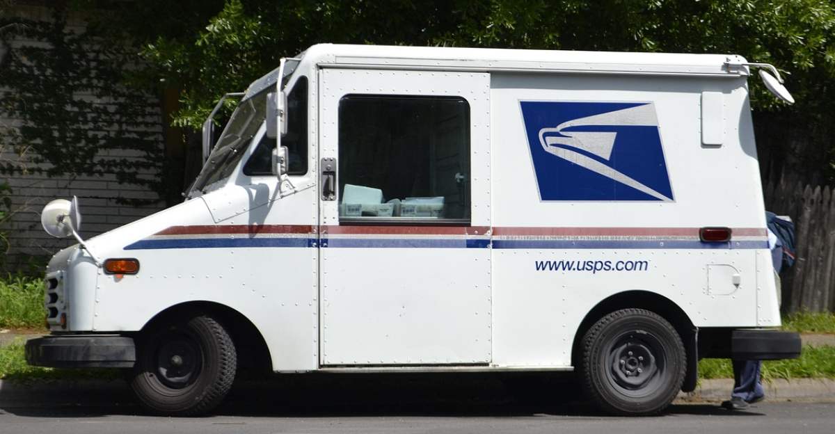 mail truck, mail clerk, mailman, mail-woman, postal service, usps, fedex, dhl, courier, package, service, government, mail van, letter, delivery, logo, blue, white, big window, tires, car, vehicle, transportation system, truck, bus, location, communication, direction, business, information, route, transportation, system, trees, suberb, houston, texas, star, nature, parcel, post, postcard, air mail, junk mail, post office, airmail, airpost, certified mail, registered mail, rural delivery, rural free delivery, special delivery, special handling, direct mail, mailer, card, car wallpapers, dispatch, epistle, message, missive, note, postal card, printed, matter, correspondence, parcel post, snail mail, worker, employee, employment, job, job search, postal jobs, city job, government job, slave