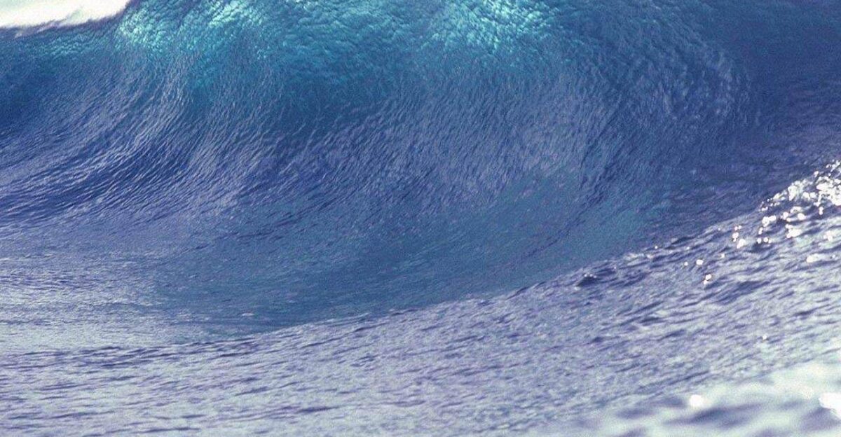 wave water sea nature tsunami giant wave danger stunts blue clear shimmer transparent sea water storm