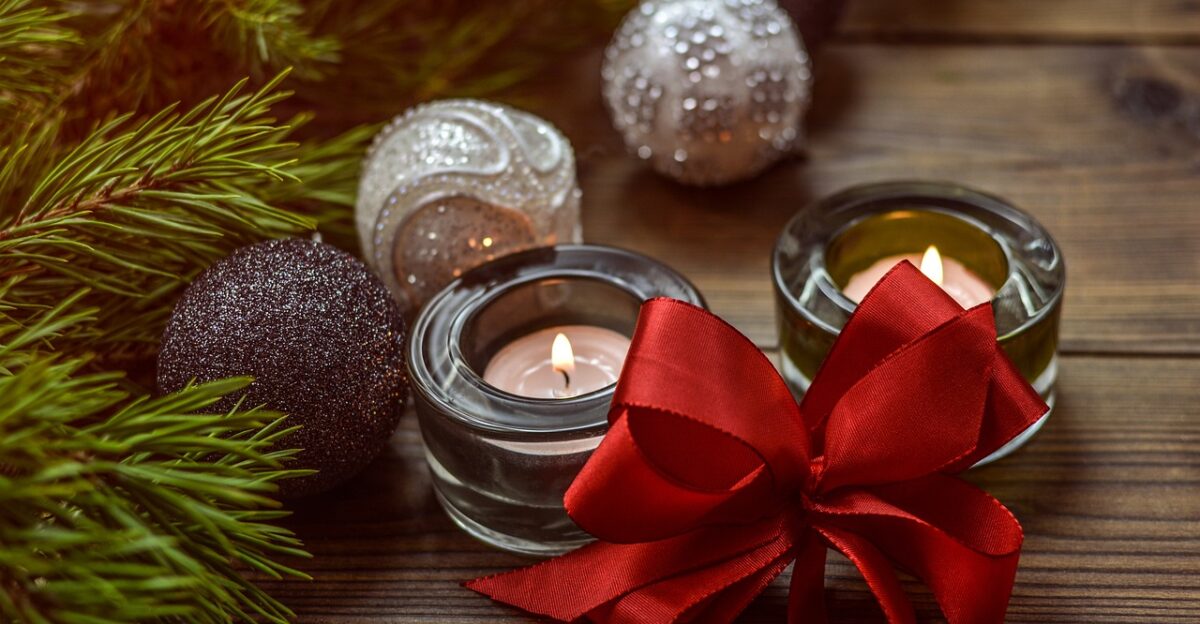 christmas candles decoration christmas balls pine beautiful wallpaper windows wallpaper red ribbon 4k wallpaper 1920x1080 baubles 4k wallpaper laptop wallpaper mac wallpaper free background bow red bow wallpaper hd candlelight wallpaper 4k light full hd wallpaper xmas desktop backgrounds hd wallpaper christmas decoration tradition celebration season free wallpaper cool backgrounds december decorative background christmas wallpaper