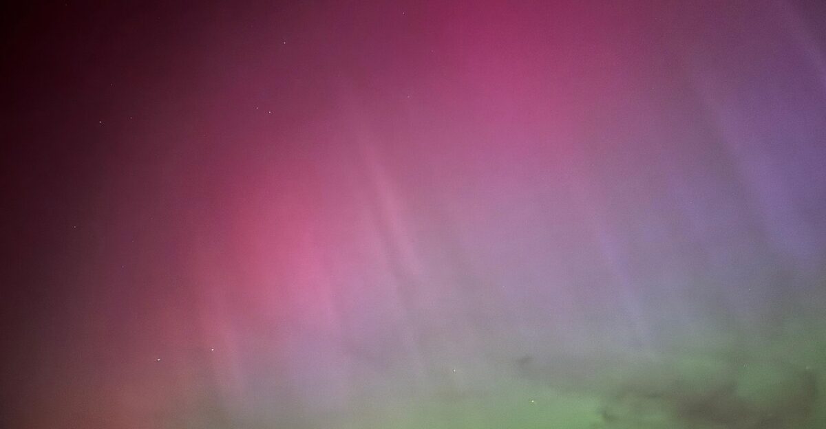 northern lights beautiful wallpaper wallpaper hd windows wallpaper solar storm cosmos cool backgrounds night sky gradient nature universe phenomenon rhineland-palatinate background hd wallpaper wallpaper 4k lights 4k wallpaper stars free background mac wallpaper laptop wallpaper 4k wallpaper 1920x1080 free wallpaper heaven desktop backgrounds full hd wallpaper eurosummercontest