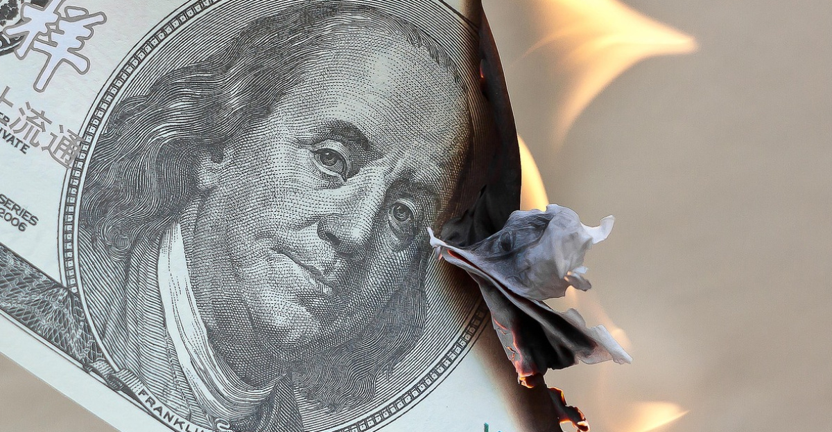 money, burn, dollar, waste, finance, fire, investments, loan, currency, usd, market, invest, cash-burning, 100 dollar bill, inflation, financial, brexit, banking, cash, inflation, inflation, inflation, inflation, inflation