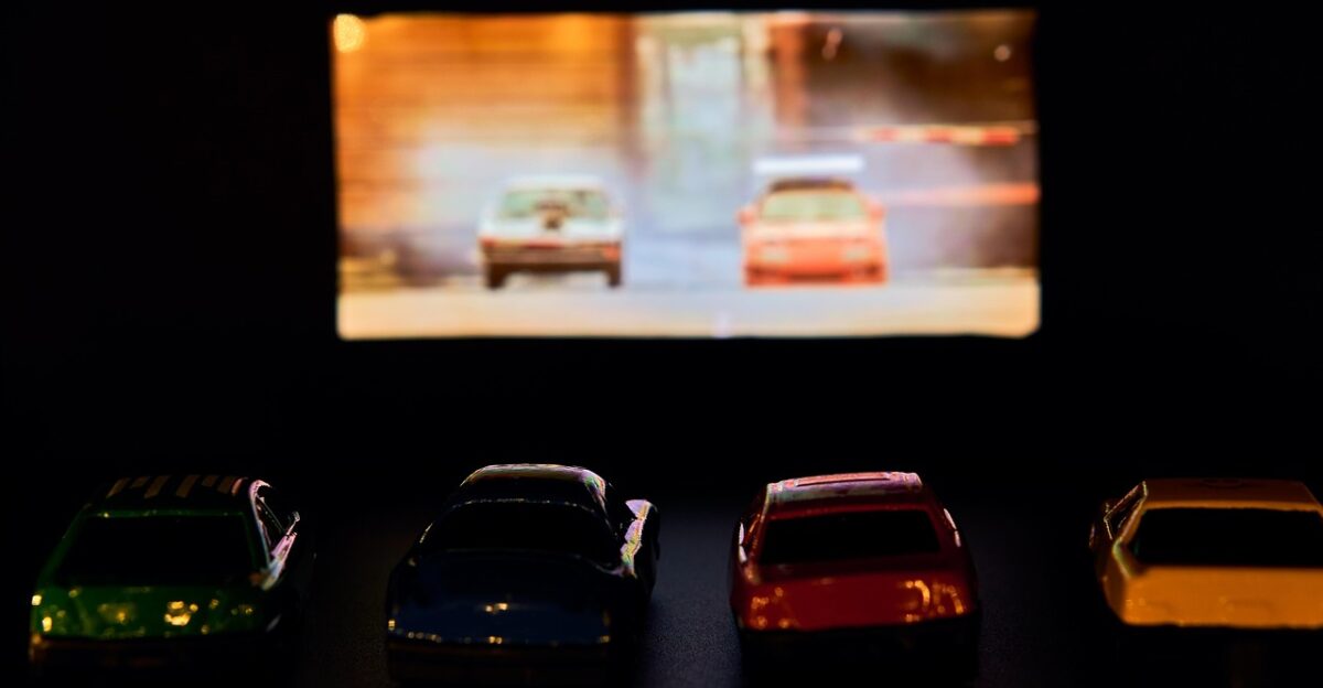 drive-in theater movie presentation canvas fun pleasure romance together to stand still life macro close up movie theater eve the dark of night automobile corona contact ban covid-19 pandemic few pair togetherness love entertainment drive-in theater drive-in theater drive-in theater drive-in theater drive-in theater