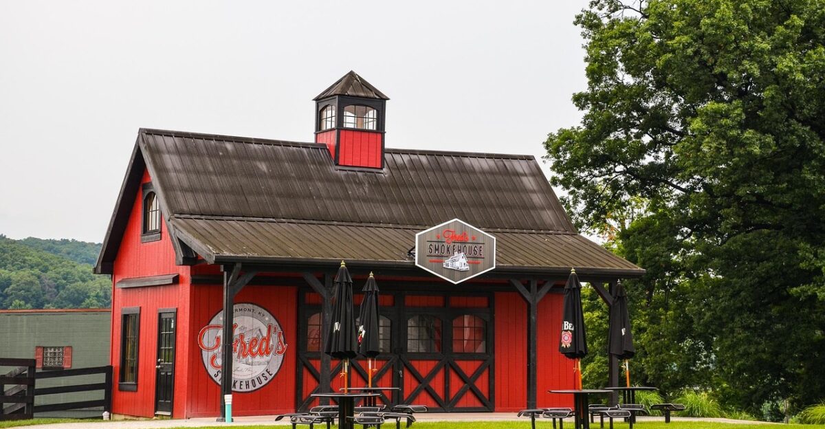 kentucky usa america grass nature green jim beam still distillery hut