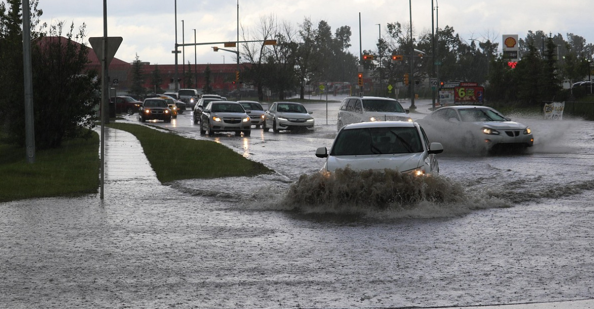 flooded, road, flood, nature, flooding, storm, rain, water, wet, thunderstorm, city