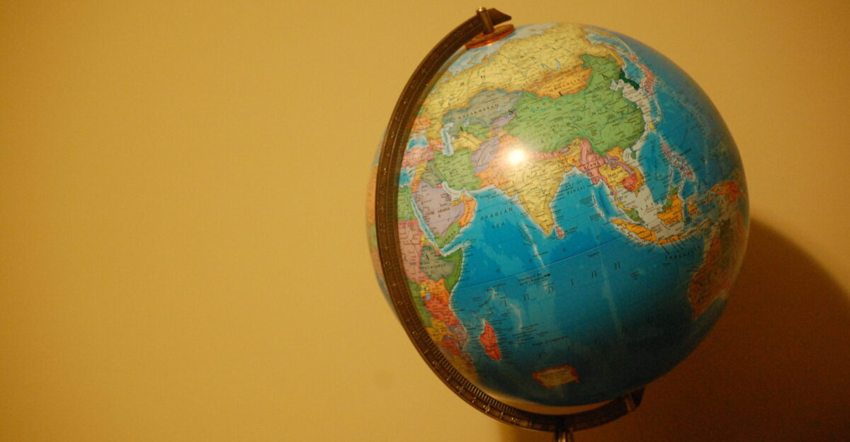 Globe with yellow background 2