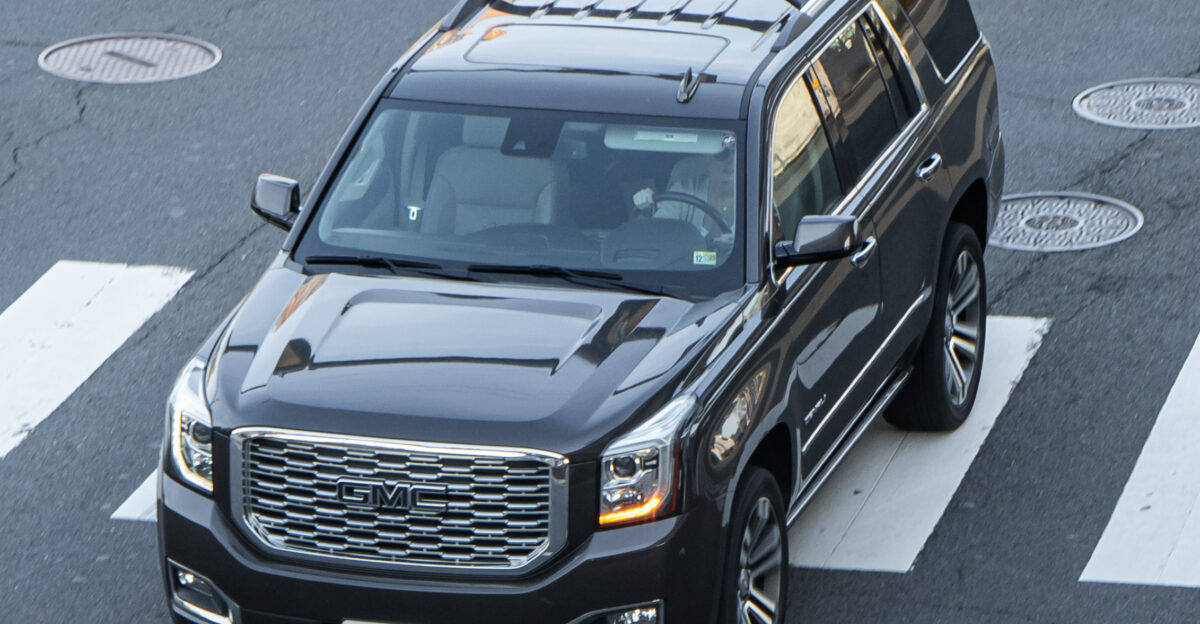 GMC Yukon Denali GMTK2UG Washington DC USA