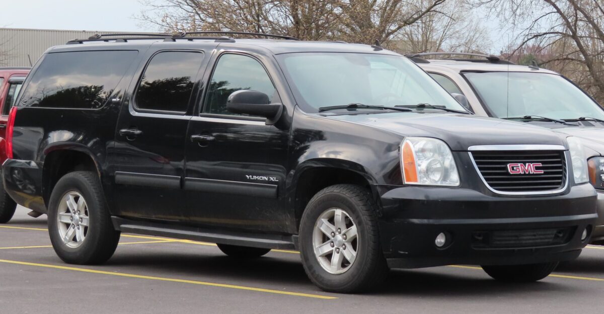 2014 GMC Yukon XL SLT photographed in New Castle Pennsylvania The 2007-2009 models had GM badges next to the Yukon XL badges but the 2010 and newer models did not