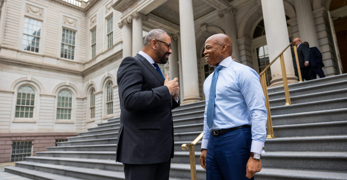 02 2024 Home Secretary James Cleverly meets with Mayor of New York City Eric Adams to share understanding of mass migration challenges and discuss global solutions Picture by Brandon Hattiloney Home Office
