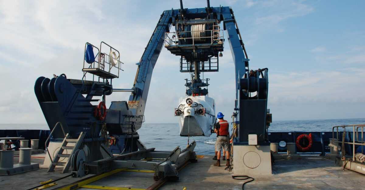 Human-Occupied Vehicles HOVs - NOAA Ocean Exploration