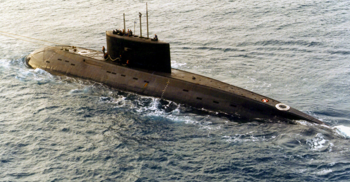 A Russian-built, Kilo-class diesel submarine recently purchased by Iran, is towed by a support vessel in this photograph taken in the central Mediterranean Sea during the week of December 23. The submarine and the support ship arrived at Port Said, Egypt, on Tuesday and were expected to begin transiting the Suez Canal today, Jan. 2, 1996. Ships and aircraft from the U.S. Navy's Sixth Fleet are tracking the submarine, which has been making the transit on the surface. This is the third Kilo-class submarine the Iranians have purchased from Moscow.