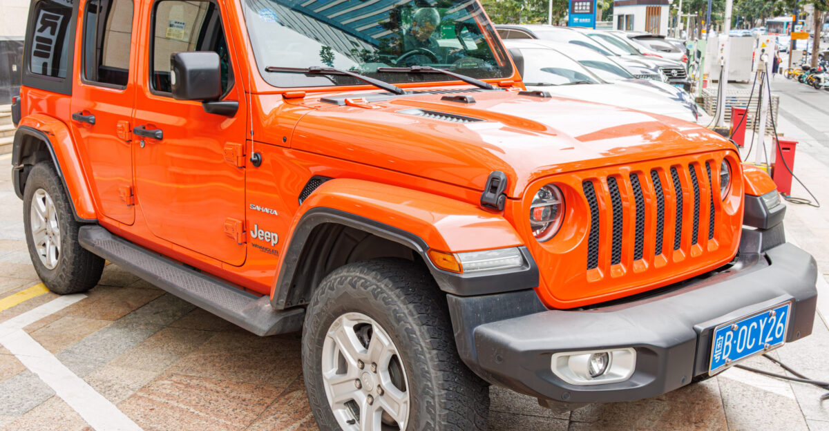 JEEP WRANGLER SAHARA JL China