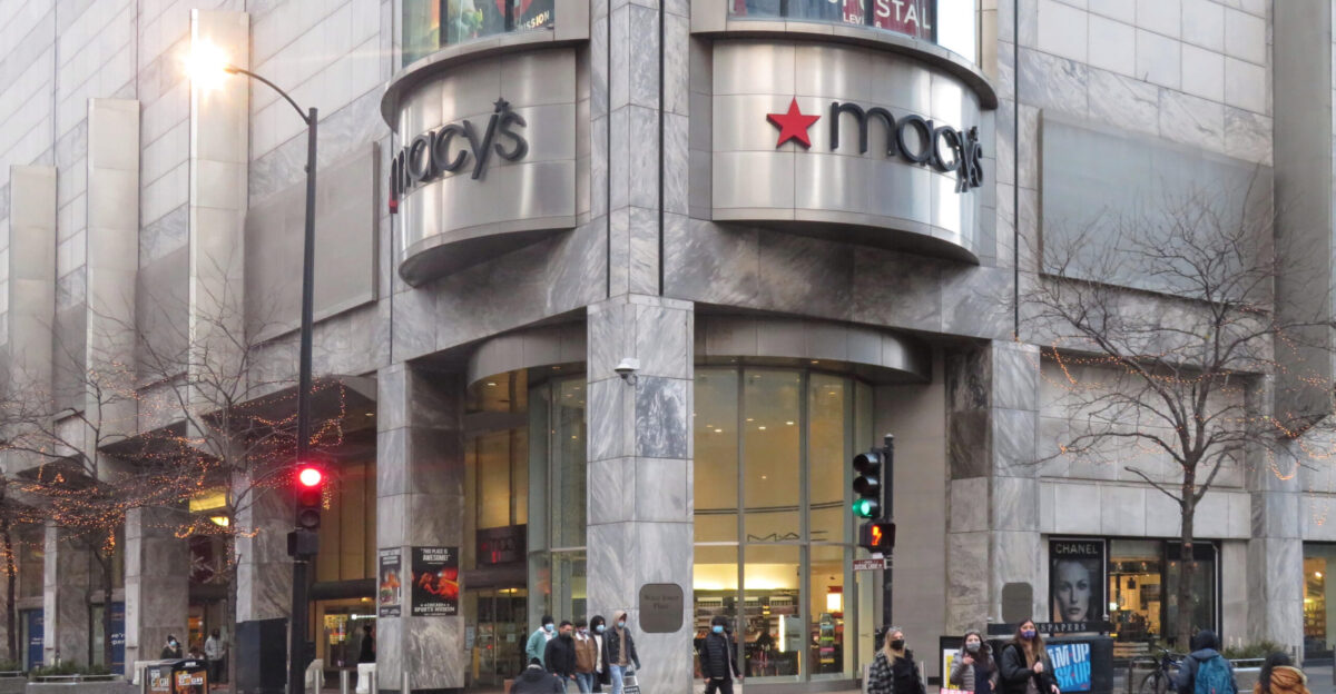 Macy s Closing Its Mag Mile Department Store At Water Tower Place