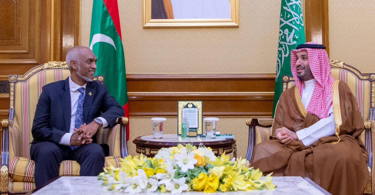 President of the Maldives Mohamed Muizzu with the Crown Prince and Prime Minister of Saudi Arabia Mohammed bin Salman