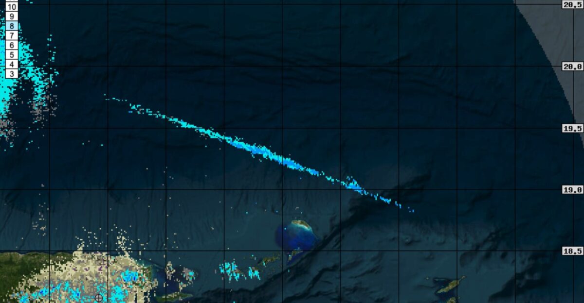 NOAA weather radar image of the Ship 25 debris cloud re-entering the atmosphere after its destruction in the SpaceX Second Integrated Flight Test as reproduced by astronomer Jonathan McDowell The large brownish-green island near the bottom left is Puerto Rico Source McDowell Jonathan