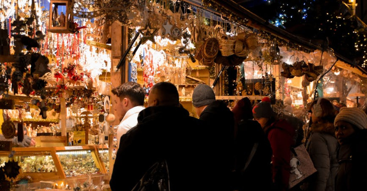 A lively night at the Munich Christmas market showcasing festive lights and decorations