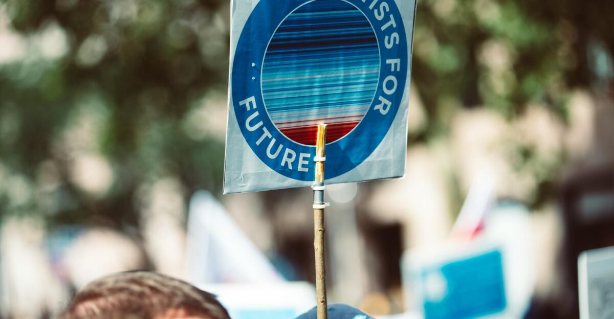 Protesters in Nuremberg advocate for climate action with Scientists for Future signs