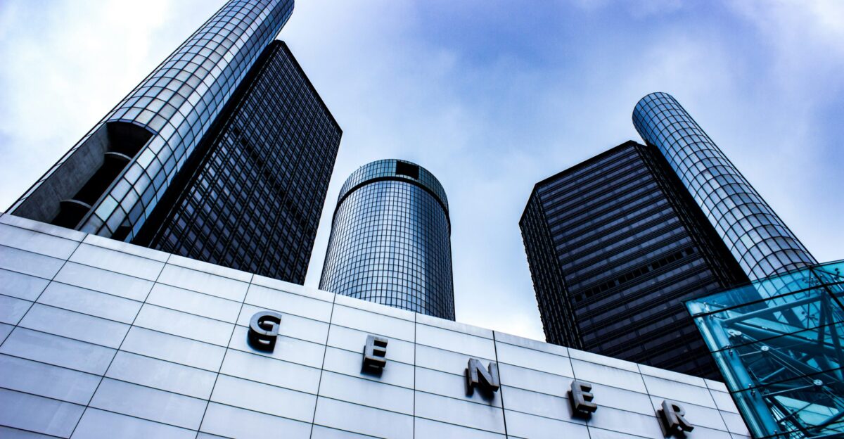 Gener curtain wall building during daytime