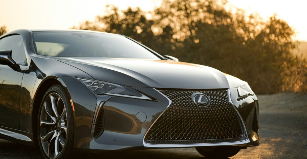 black Lexus car