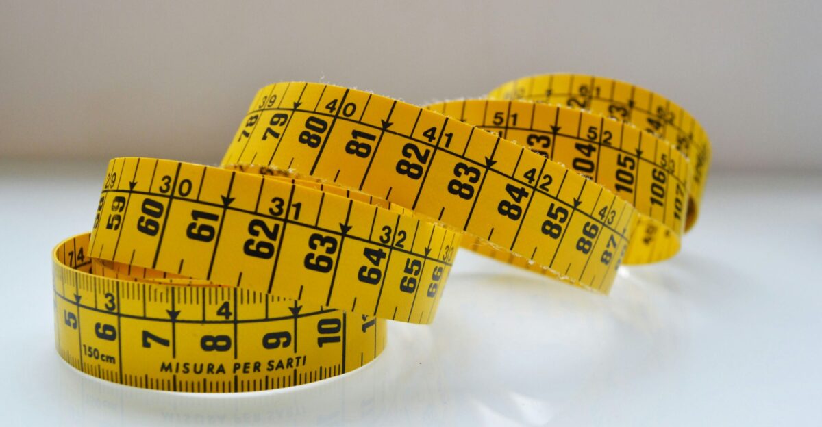 yellow and white checkered textile