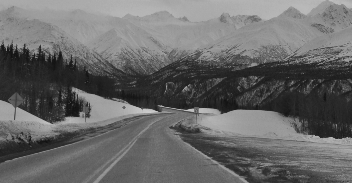 snow covered mountain during daytime