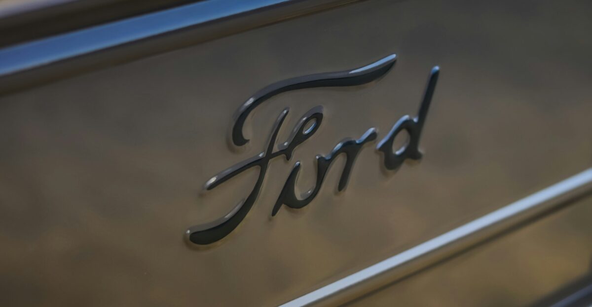 a close up of the emblem on a car