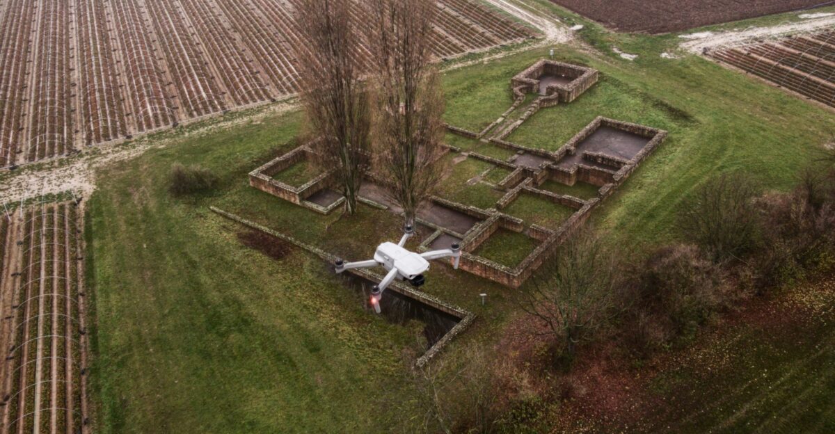 a building with green grass