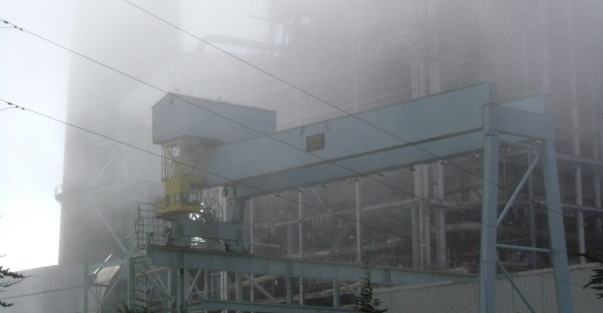 Power plant at Moss Landing