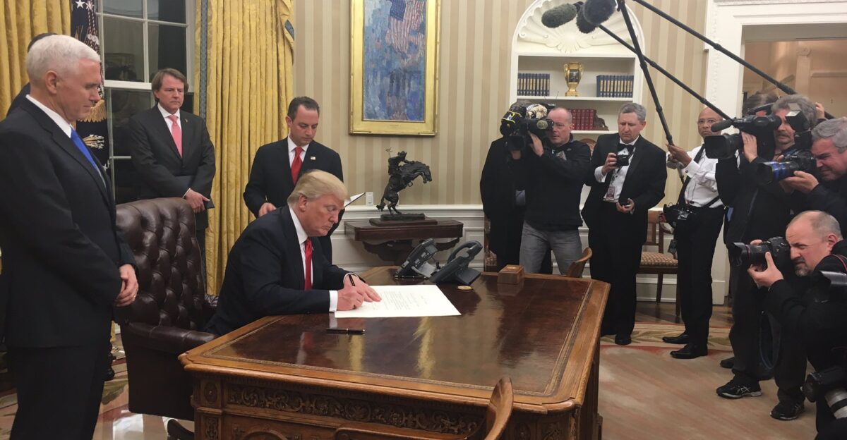 potus signs documents to allow Mattis and Kelly to be sworn in exec order on Obamacare