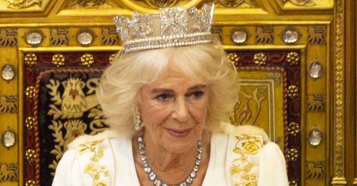 HM The Queen enthroned in the House of Lords
