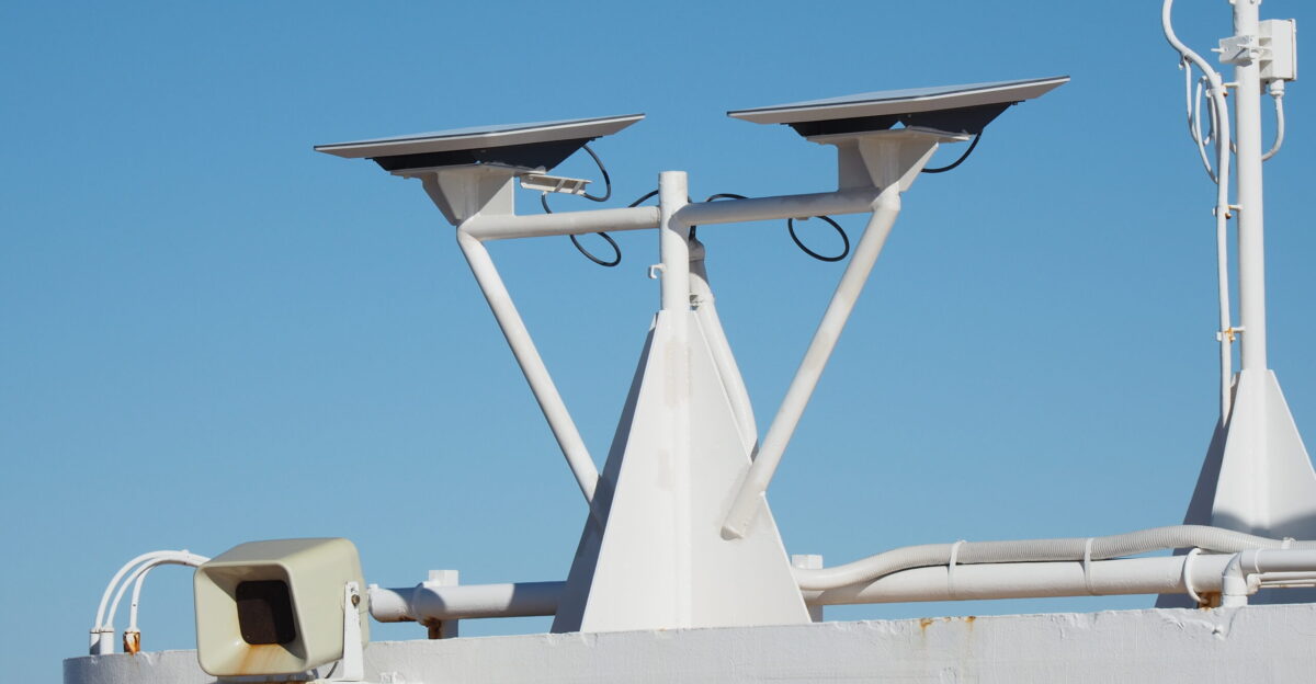 Starlink Dish UTA-222 on a cruise ship