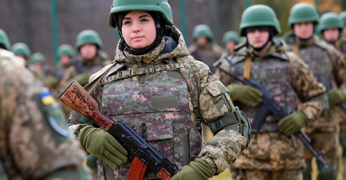 Ukraine s women are playing a key role in the fight against Russia