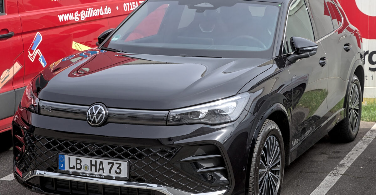 Volkswagen Tiguan III in Bietigheim-Bissingen