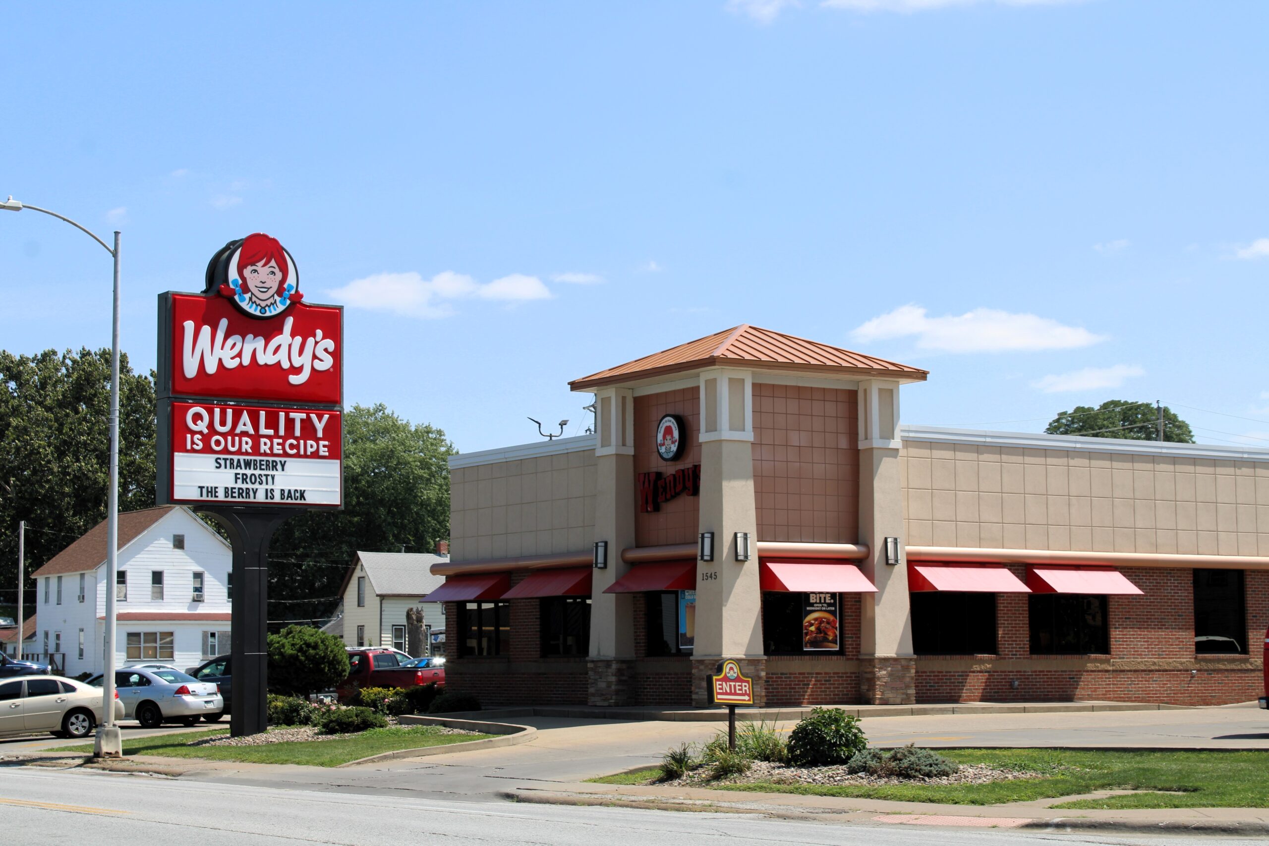 Wendy s on Locust Street in Davenport Iowa