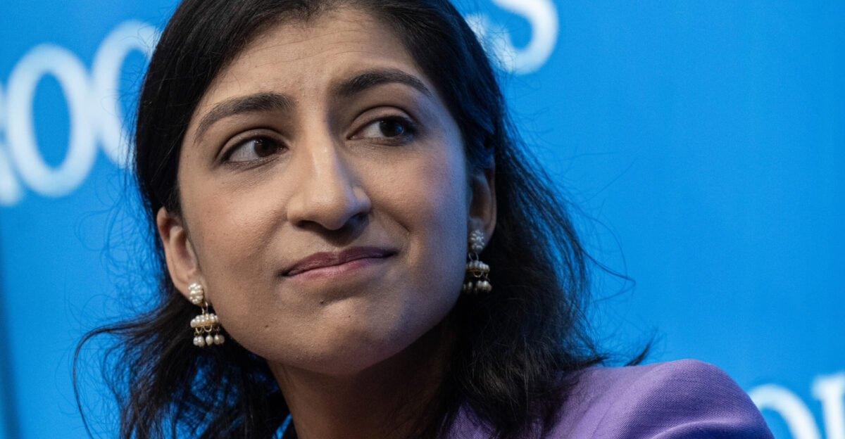 US bans noncompete agreements for nearly all jobs - OPB