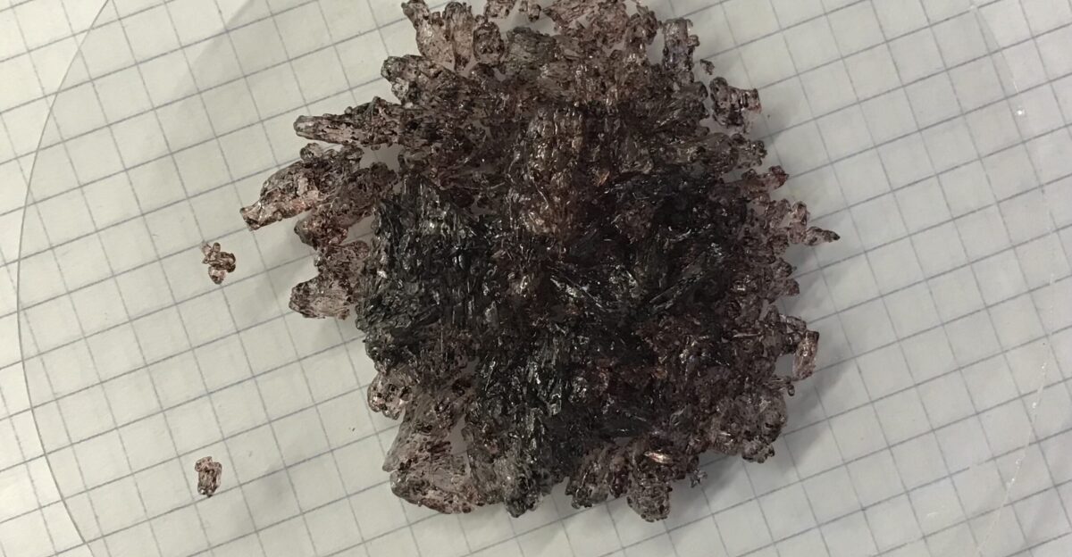 phenol strongly oxidized by atmospheric oxygen during long-term storage