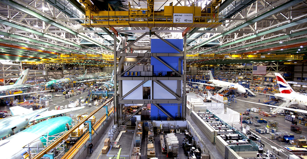 Boeing Commercial Airplanes - Wikipedia