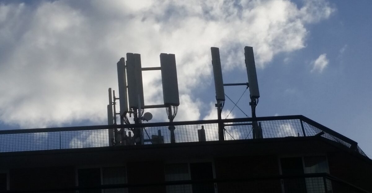 Cellular Mobile Antenna