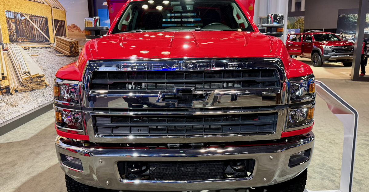 Chevrolet Silverado 6500HD