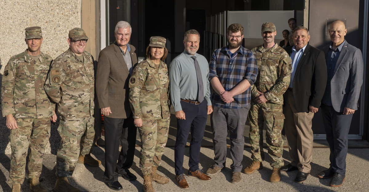 CMSAF visits AFRL during Wright-Patterson Air Force Base visit