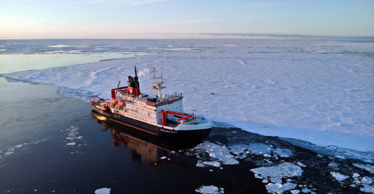 Research vessel provides comprehensive assessment of the changing