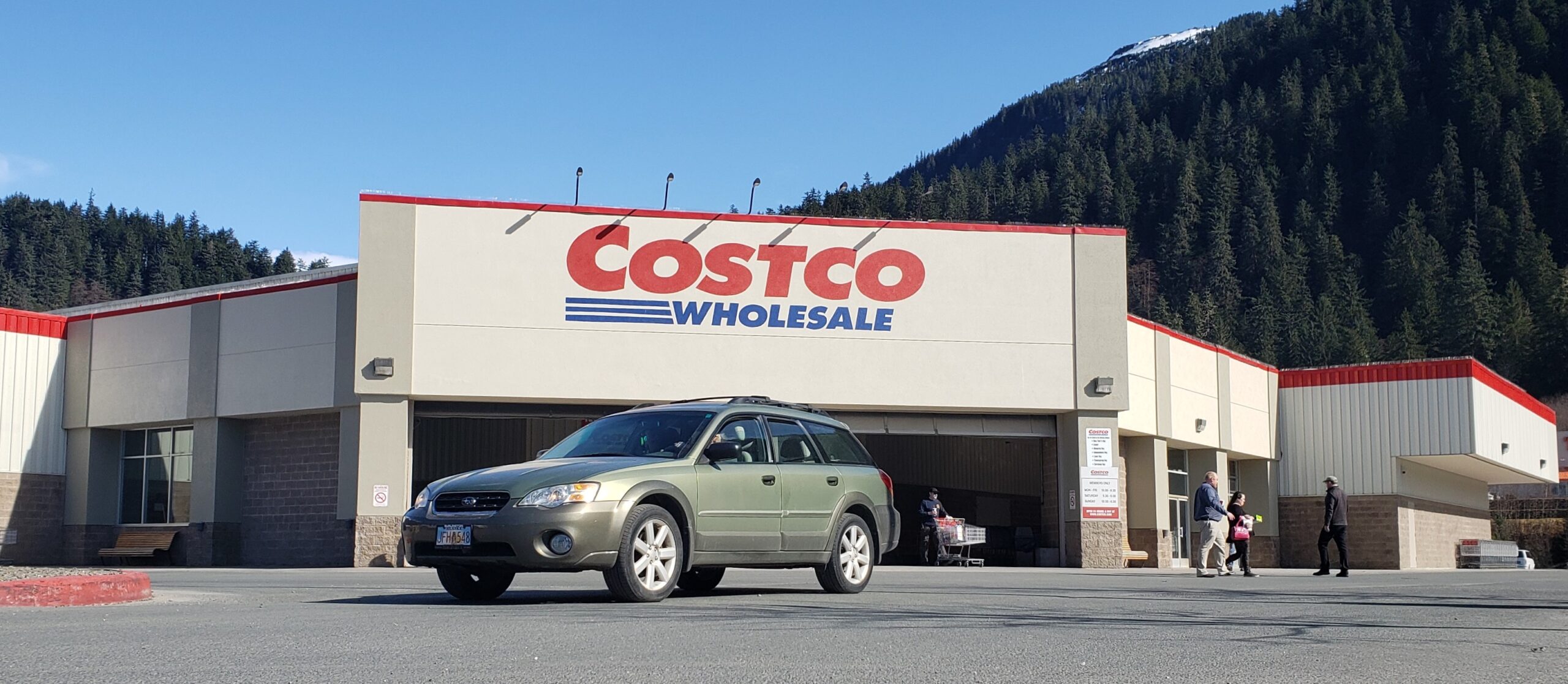 Does Juneau really have the smallest Costco in the world